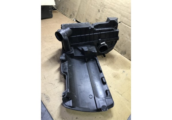 Корпус повітряного фільтра Renault 1.2 16V, 8200517765, 8200341099, 8200489485, 53499 *